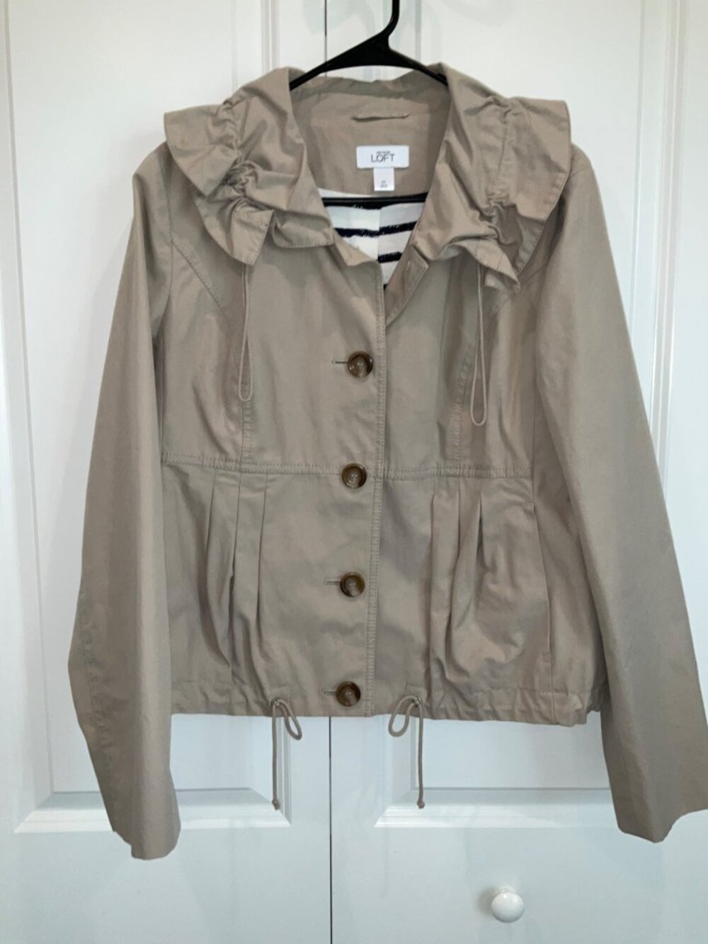 Ann Taylor LOFT Khaki Women's jacket size Medium - Picture 7 of 8